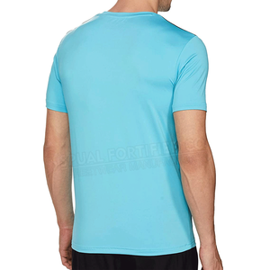 T-shirt de sport pour homme bleu clair à manches courtes, col rond, coupe ajustée, en polyester tricoté, séchage rapide, logo personnalisé imprimé sur le devant - Product Image 5