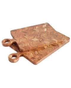 Tabla de cortar redonda de madera con asa, diseño de veta natural, para uso en la cocina. - Product Image 3