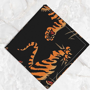 OEM 2026 Vente en gros en stock Foulards ethniques personnalisés en soie imprimée avec logo, haute qualité, toutes saisons, extérieur, unisexe, mode, doux - Product Image 3