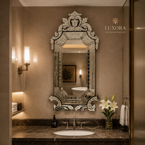 Miroir mural vénitien de style antique haut de gamme |   Miroir décoratif en verre baroque pour salon, chambre et intérieurs d'hôtels de luxe - Product Image 4