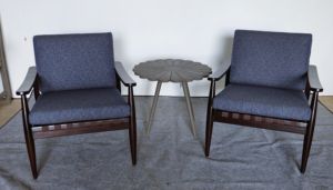 Sillón Sina en Madera de Caoba Sólida para Sala de Estar Moderna con Tela y Cojines, Uso en Hoteles, No Requiere Ensamblaje - Product Image 3
