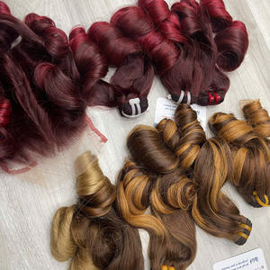 Prix de gros pour les fournisseurs de cheveux humains : lots de cheveux bouclés rebondissants, extensions de cheveux humains à tisser - Product Image 2