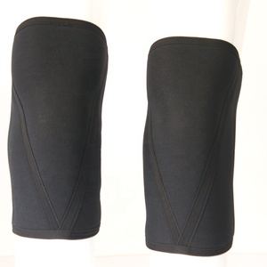 Genouillère en néoprène personnalisée avec logo OEM, genouillères élastiques pour une protection sportive respirante - Product Image 3