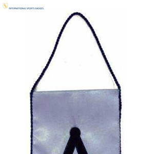 Bannières de régalia maçonniques haut de gamme personnalisées brodées en tissu satiné avec franges dorées décoratives et épingle de sûreté premium pour l'affichage en loge - Product Image 4