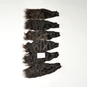 Extensions de cheveux humains indiens vierges naturels non traités, 100 % bruts, ondulés, en gros, de 8 à 36 pouces, couleur naturelle, par lot, à prix abordable - Product Image 1