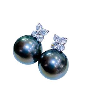 Boucles d'oreilles en perles d'eau douce vertes paon incrustées d'or 18 carats, rondes de 9 à 10 mm, avec une forte brillance, polyvalentes, pour le travail et la mode, coffret cadeau - Product Image 5