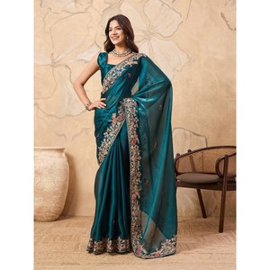 ชุดราตรีงานปาร์ตี้ FABZONEmy Chu พร้อมงานปักเลื่อมและขอบผ้าฉลุลาย - Product Image 6