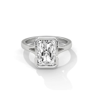 Anillo de Diamantes Solitario con Corte Radiante de 2.75 CT para Mujer en Oro Blanco, Amarillo y Rosa de 14K, Estilo Bisel, Anillo de Compromiso - Product Image 1