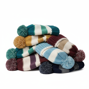 Gorro de Punto Acrílico Suave al por Mayor con Pompón y Patrón de Personajes, Unisex, para Adultos, para Invierno, con Doble Capa Térmica - Product Image 3