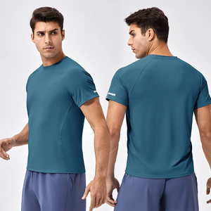 T-shirt de sport en polyester et élasthanne de haute qualité, personnalisé pour la salle de sport, pour hommes, haute qualité - Product Image 2