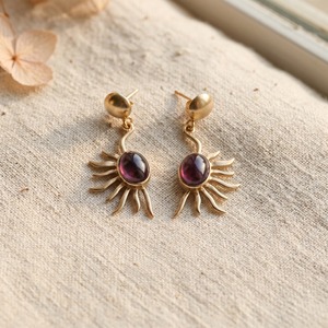 Boucles d'oreilles pendantes en grenat naturel plaqué or, motif soleil, bijoux célestes faits à la main, pierres précieuses délicates, cadeau pour femme - Product Image 4