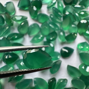 TFH GREEN ONYX จำนวน 125 ชิ้น และ 200 กะรัต รูปทรงลูกแพร์ 7x10 มม. ขัดเงาด้วยมือ สำหรับทำเครื่องประดับ หินกึ่งมีค่าสีเขียว หินเจียระไน - Product Image 2