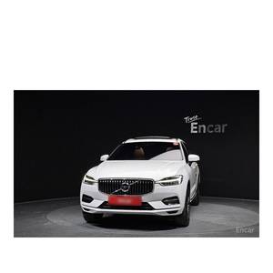 Volvo XC60 T8 Inscription 2022, 74,248 km, Volante a la Izquierda, Caja de Cambios Automática, Asientos de Cuero con Cámara Trasera - Product Image 3