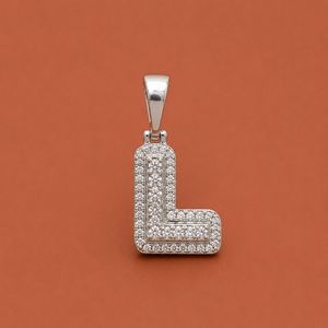 Pendentif personnalisé en argent S925 plaqué rhodium, style minimaliste, lettre L sertie de diamants Moissanite pour homme - Product Image 1