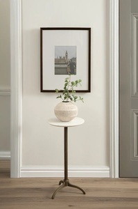 Chic Round End <b>Table</b> Sleek Top Elegant Tripod Base Compact Space Saving Design Sturdy Support Ideal for Modern Living Rooms - Product Image 4