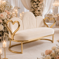 Canapé de mariage en acier inoxydable doré avec accoudoirs en forme de cœur, pour la scène de mariage, les banquets d'hôtel et les événements