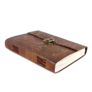 Journal artisanal en cuir marron épais avec stylo – Carnet de notes vintage avec papier à bords festonnés, idéal comme cadeau - Product Image 2