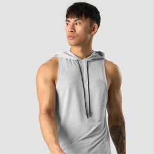 เสื้อกล้ามมีฮู้ดแขนกุดสำหรับผู้ชาย สีเทาล้วน ผ้าถัก ระบายอากาศได้ดี สวมใส่สบาย - Product Image 2
