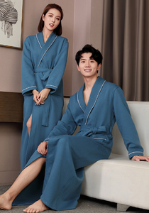 Albornoz de Tela Waffle 100% Algodón de Alta Calidad Nesta Sports, Talla Grande para Mujeres y Hombres - Product Image 4