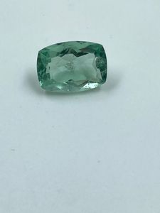 Natural Rectangular Cut Top Quality Fluorite Green <b>Colour</b> 8.57Cts For Jewelry Making - Product Image 5