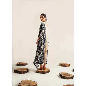 Women Black White Tie Dye Kaftan Dress Loose Fit V Neck Maxi Dress Boho Resort Wear For Ladies - Product Image 4