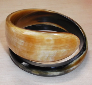 Bracelet artisanal en corne naturelle de couleur, style indien, meilleur design, bijoux personnalisables - Product Image 4