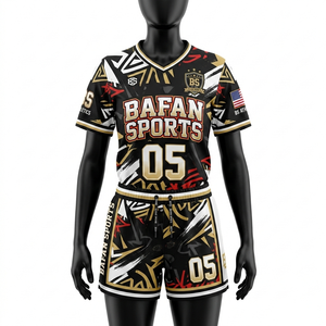 Ensemble short et maillot de football pour femmes, en polyester respirant, design à panneaux noir, or et blanc, logo d'équipe personnalisé, ensembles pour femmes - Product Image 5