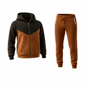 ชุดวอร์มผู้ชายสีน้ำตาลดำแบบมีซิปเต็มตัว เสื้อฮู้ด กางเกงจ็อกเกอร์ ทรงปกติ สวมใส่สบาย เหมาะสำหรับเล่นกีฬา ออกกำลังกาย หรือใส่ลำลอง - Product Image 1