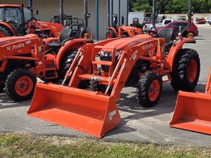 Oferta Especial: Tractor Agrícola Diésel L3902HST de 35HP con Tracción 2WD y Transmisión por Engranajes para Agricultura, Jardinería y Mantenimiento de Propiedades - Product Image 6