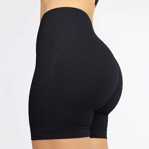 Conjuntos Deportivos de Yoga para Mujer, Elásticos y Personalizados al por Mayor, Conjunto de Top Deportivo de Alto Impacto y Pantalones Cortos, Diseño Único y Transpirable - Product Image 5