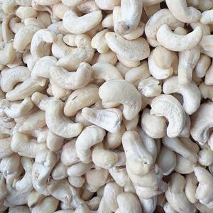 Oferta Especial 2025 W180 W210 Nueces de Anacardo Santigo, Nueces de Anacardo de Vietnam, Precio de Nueces de Anacardo en Vietnam, Listas para Enviar - Product Image 1