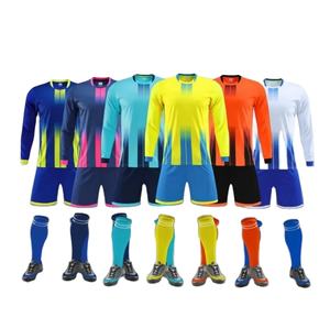 Camiseta de fútbol de primera calidad, uniforme de fútbol de manga larga personalizado, ropa deportiva para hombre, chándal de entrenamiento, ropa deportiva - Product Image 2