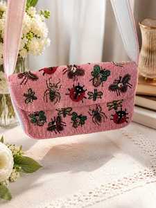 Bolso de Hombro con Cuentas y Diseño de Mariquita Bordada |   Calzado MSR para Mujer, Estilo Bohemio, Ecológico, Ligero y Hecho a Mano - Product Image 1