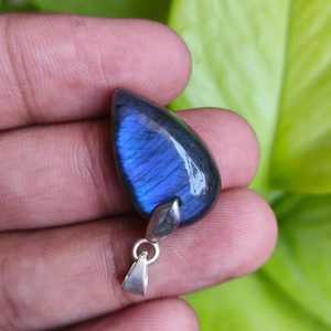 Pendentif en labradorite bleue, argent 925, bijoux en pierres précieuses faits à la main, labradorite naturelle, NIKHIL GEMS, vintage, fiançailles, vente en gros - Product Image 6