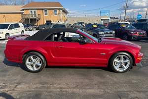Ford Mustang GT Premium Convertible 2008 Usado, 8100 Millas, Transmisión Manual de 5 Velocidades, Motor V8, Color <span class=keywords><strong>Rojo</strong></span> Cereza Oscuro - Product Image 3