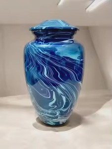 Urne funéraire décorative moderne en métal, motif oiseau chanteur sur branche fleurie bleu ciel et rose, personnalisable en couleur et taille, vase de table pour - Product Image 3