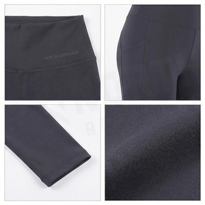 Leggings taille haute longueur intégrale, noir uni, sans couture, extensibles dans quatre directions, vêtements de yoga, vêtements de sport pour femmes - Product Image 4