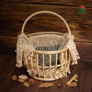 Panier bébé rustique en rotin avec doublure en dentelle, ensemble de rangement écologique pour enfants. Accessoire pour la photographie de nouveau-nés. - Product Image 5
