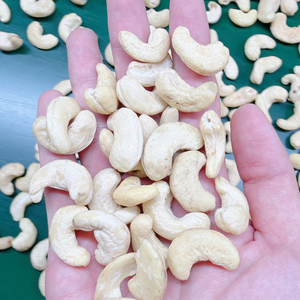 เม็ดมะม่วงหิมพานต์คุณภาพพรีเมียม ยี่ห้อซานติโก้ ได้รับมาตรฐาน ISO, HACCP - Product Image 1