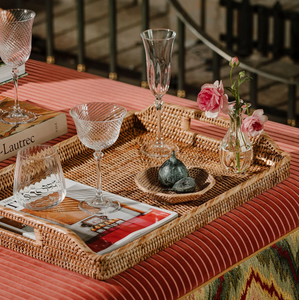 Impresionante bandeja rectangular de ratán estilo boho para oficina, fiestas promocionales, uso en mesa, decoración, la mejor calidad a tu alcance. - Product Image 1