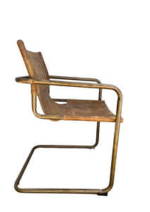 Silla de Comedor de Cuero con Diseño Ergonómico, Estructura de Madera Resistente y Tapicería Premium, Ideal para Comedor Moderno - Product Image 2