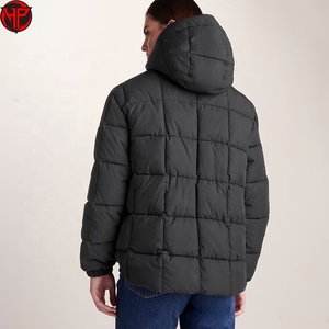 Chaqueta acolchada con capucha para mujer, abrigo de invierno con relleno alternativo al plumón, parka con cremallera para uso casual al aire libre, chaqueta tipo burbuja. - Product Image 6