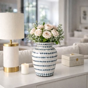 Vase en coquille de capiz blanche, mosaïque de nacre, récipient décoratif rond pour fleurs, accent décoratif en nacre pour salon côtier et maison - Product Image 3