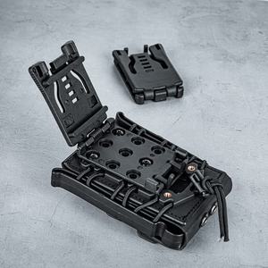 คลิปหนีบเข็มขัดสำหรับซองมีด Tek-Lok Kydex พร้อมอุปกรณ์ยึด - ใช้ได้กับซองปืนพก, ซองใส่แม็กกาซีน, ซองมีด - Product Image 2