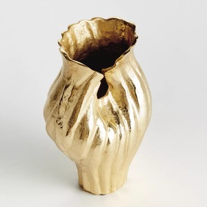 Vase de table torsadé doré contemporain, pièce décorative en bronze faite à la main, 40 cm - Product Image 1