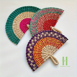 Nuevo Diseño, Abanico de Ratán Hecho a Mano, Decoración Boho para Colgar en la Pared, con Diseño de Mariposas, Naturaleza y Espacio, Lavable, para Bodas, Dormitorios y Salas de Estar - Product Image 5