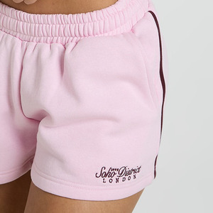 Shorts décontractés pour femmes personnalisés DTG en polyester et coton avec cordon de serrage, imprimé graphique personnalisé, coupe décontractée, pour un usage quotidien - Product Image 4