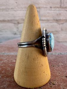 Bague artisanale ovale en turquoise Golden Hills, argent sterling, style bohème, bijou statement du sud-ouest, cadeau artisanal pour elle - Product Image 2