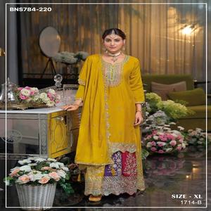 Collection Premium Design Moderne en Soie Chinon avec Broderie et Travail Zarkan - Ensemble Lehenga-Kurta & Dupatta - Collection Aïd & Diwali - Product Image 1