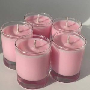 Juego de 5 Portavelas Votivas Redondos de Vidrio Rosa, Reutilizables para Decoración del Hogar, Día de San Valentín - Product Image 1